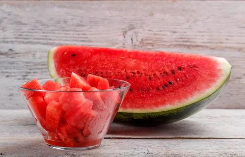 吃瓜的龙龙,揭秘娱乐圈幕后故事